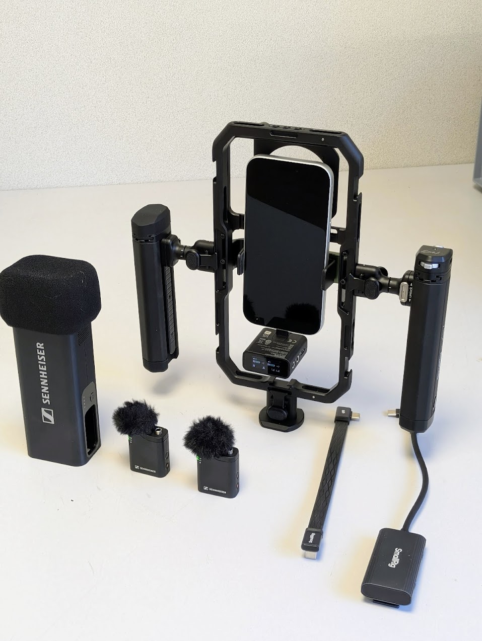 Kit Iphone 17pro - Cage & Micro HF